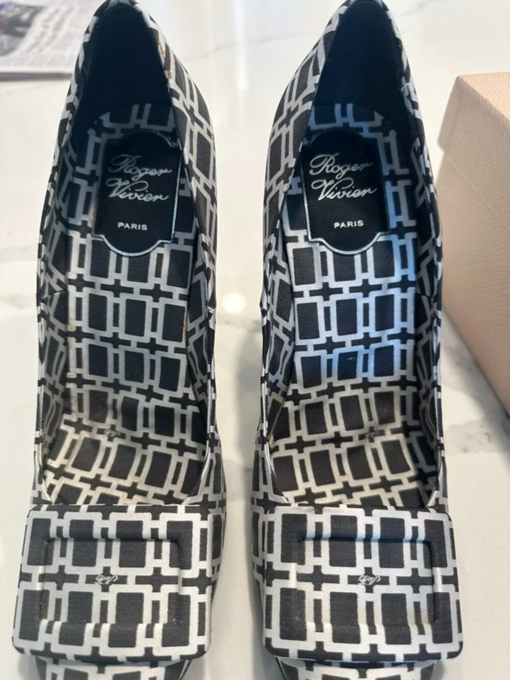 Roger Vivier Paris Heels - Grey and White with Buckle, worn twice or three times
